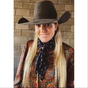 Meet your Posher, Hannah